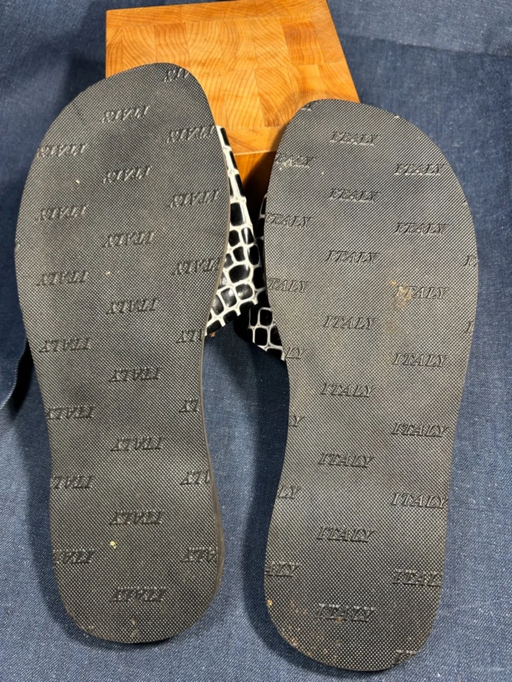 Handmade in Italy NWOT slide in leather slides